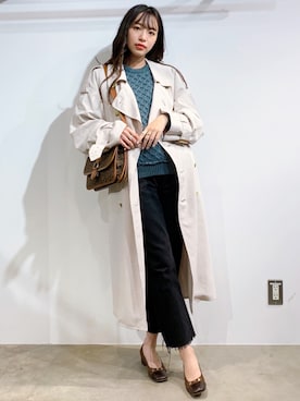 「セリーヌ」｜「アイテム（トレンチコート）」を使った、えみさん（レディース・160cm）の秋コーディネート