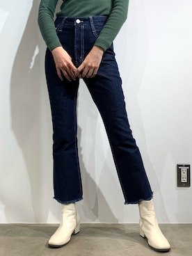 「カットオフ」｜「アイテム（ブーツ）」を使った、えみさん（レディース・160cm）の冬コーディネート