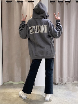 「黒デニム」｜えみさん（レディース・160cm）の冬コーディネート