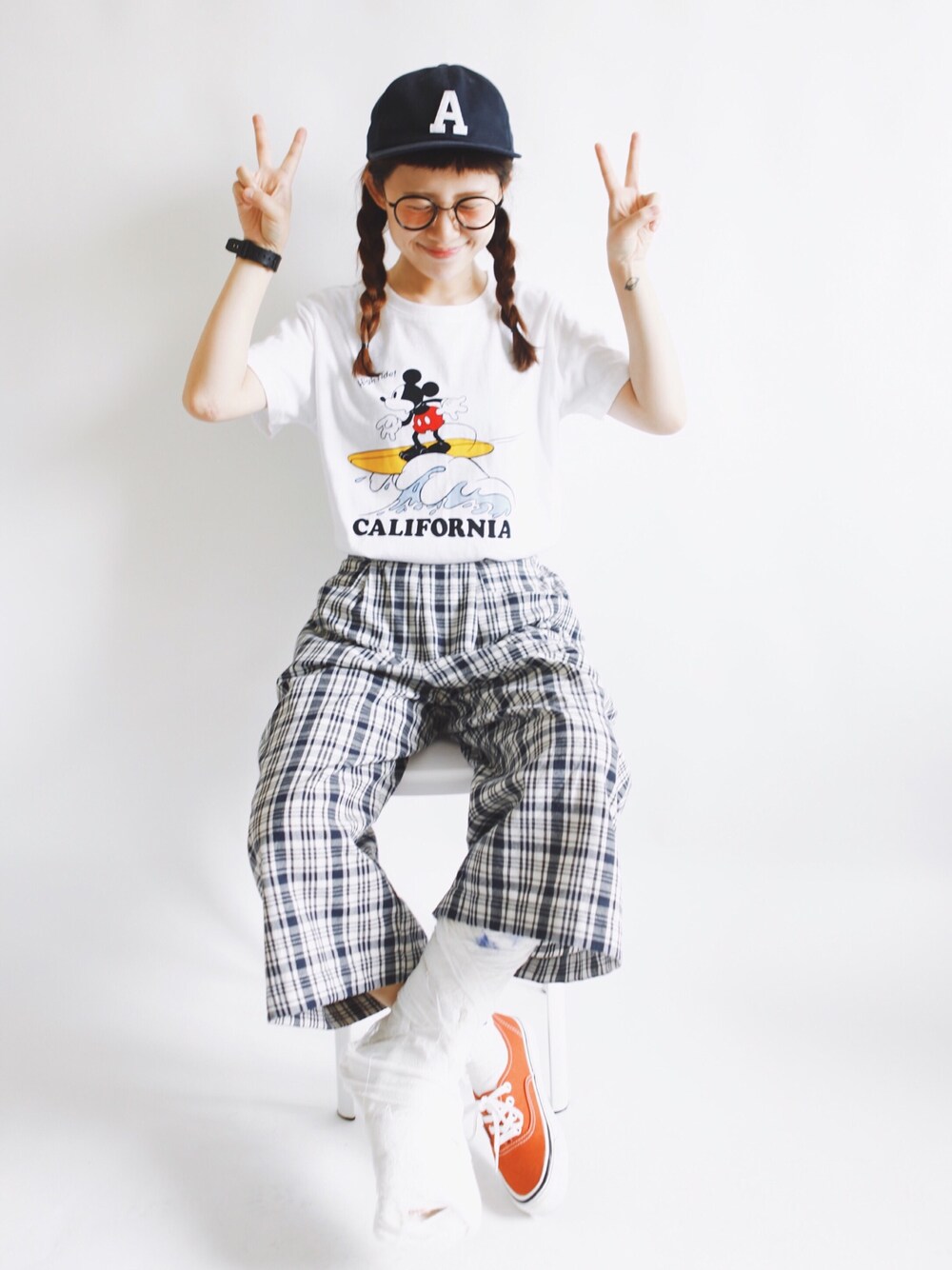 「mickey、低身長」｜「B:MING by BEAMSのアイテム（Tシャツ/カットソー、ホワイト系）」を使った、王喜儿さん（レディース・156cm）の夏コーディネートの1枚目の写真