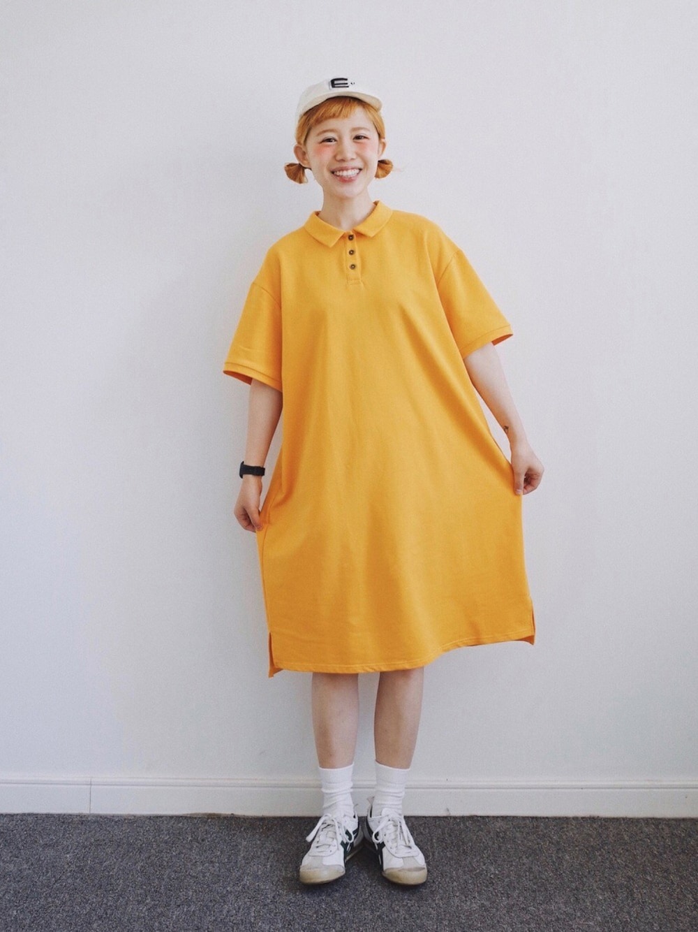 「カジュアルコーデ、夏、休日スタイル」｜「sdokoのアイテム（ワンピース、イエロー系）」を使った、王喜儿さん（レディース・156cm）の春コーディネートの1枚目の写真
