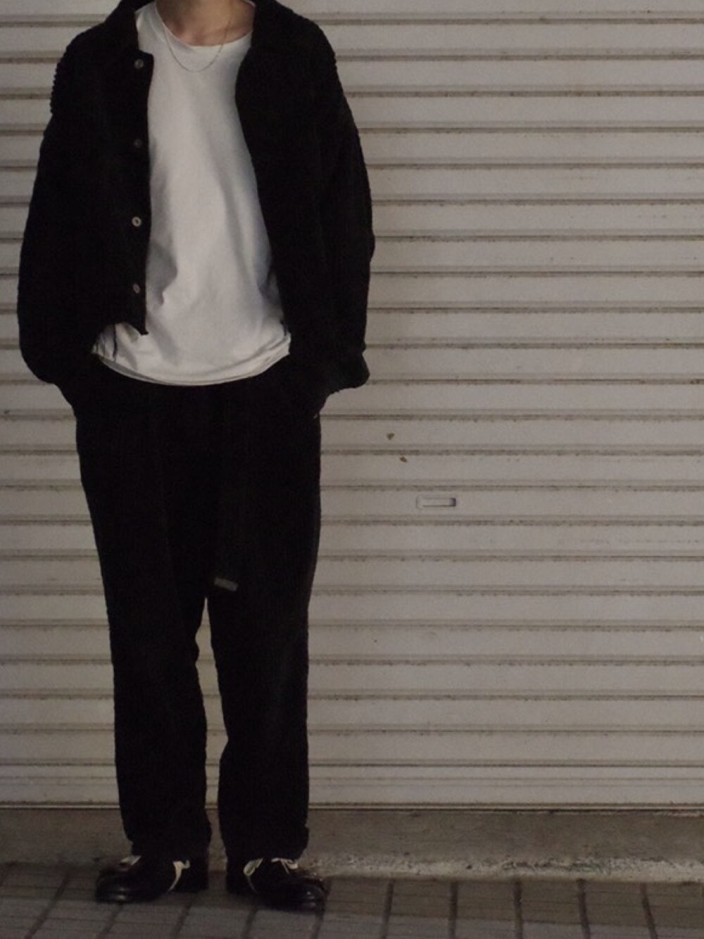 「doublet、GUCCI、セットアップ」｜「doubletのアイテム（ジャケット/アウター、ブラック系）」を使った、 つさん（メンズ・176cm）の冬コーディネートの1枚目の写真