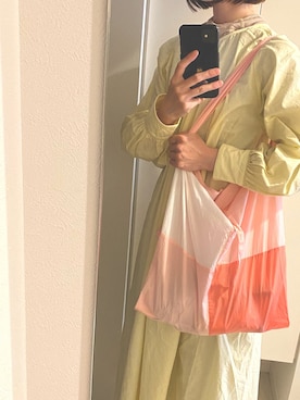 「conges payes ADIEU TRISTESSE（コンジェ ペイエ アデュートリステス）のアイテム」を使った、Hinako Ogoshiさん（レディース・165cm）の春コーディネート