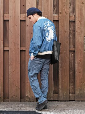 「ISSEY MIYAKE（イッセイミヤケ）のアイテム（パンツ）」を使った、ふじさわなおきさん（メンズ・170cm）の春コーディネート