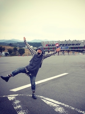 Ryusuke Kawamotoさん（メンズ・172cm）の春コーディネート