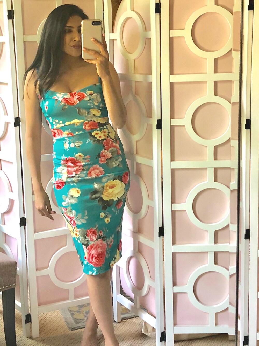 「floral、Floral print、dress、midi、AX paris」｜「AX Paris のアイテム（ワンピース、その他）」を使った、Chicks And Salsaさん（レディース・170cm）の春コーディネートの1枚目の写真