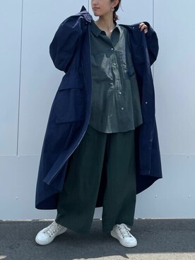 「サテンパンツ」｜「アイテム（その他アウター）」を使った、rinonさん（レディース・163cm）の秋コーディネート