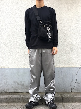 「DIGAWEL（ディガウェル）のアイテム（バッグ）」を使った、tomさん（メンズ・170cm）の秋コーディネート