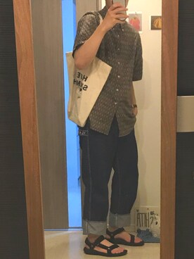 「ADEXE（アデクス）のアイテム」を使った、そうさん（メンズ・182cm）の春コーディネート