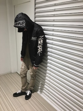 「AVIREX（アヴィレックス）のアイテム（ナイロンジャケット）」を使った、Kenichiさん（メンズ・177cm）の冬コーディネート