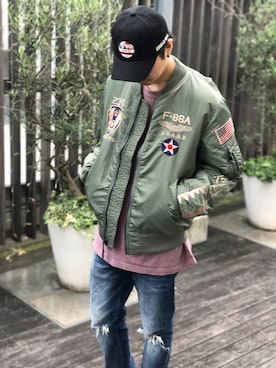 「TYPE BLUE（タイプブルー）のアイテム（デニムパンツ）」を使った、Kenichiさん（メンズ・177cm）の秋コーディネート