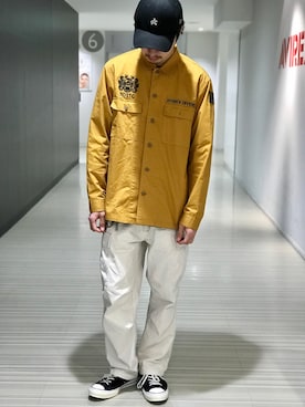 「ミリタリーシャツ」｜Kenichiさん（メンズ・177cm）の冬コーディネート
