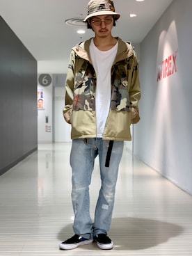 「Tシャツ×デニム」｜「アイテム（ブルゾン）」を使った、Kenichiさん（メンズ・177cm）の夏コーディネート