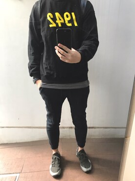 「YARD PLUS（ヤードプリュス）のアイテム（スウェット）」を使った、アキさん（メンズ・183cm）の春コーディネート