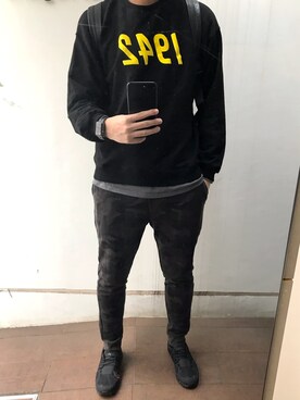 「YARD PLUS（ヤードプリュス）のアイテム（スウェット）」を使った、アキさん（メンズ・183cm）の春コーディネート