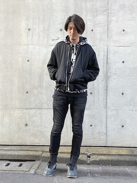 「STUDIOUS（ステュディオス）のアイテム（MA-1）」を使った、アキさん（メンズ・183cm）の冬コーディネート