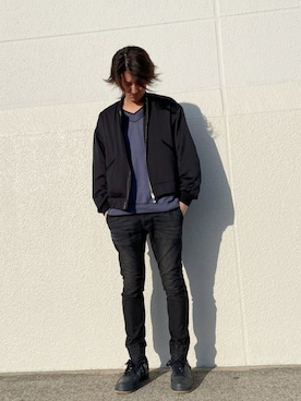 「STUDIOUS（ステュディオス）のアイテム（MA-1）」を使った、アキさん（メンズ・183cm）の冬コーディネート