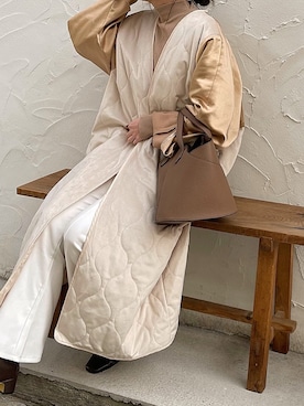 「アイテム（ダウンジャケット/コート、ベージュ系）」を使った、Mihoさん（レディース・154cm）の春コーディネート