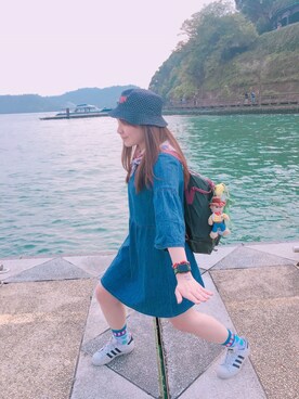 「PULL&BEAR（プルアンドベア）のアイテム（ワンピース）」を使った、Ruby Hungさん（レディース・159cm）の春コーディネート