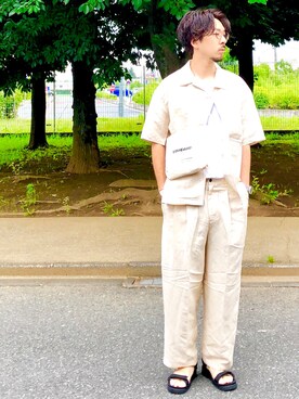 hitoshi使用「SENSE OF PLACE by URBAN RESEARCH（リネンレーヨンオープンカラーシャツ(5分袖)）」的時尚穿搭