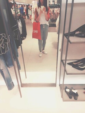 Leighさんのコーディネート