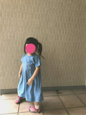 「FRUIT OF THE LOOM（フルーツオブザルーム）のアイテム（ワンピース/ドレス）」を使った、the_sugarsさん（キッズ・90cm）の夏コーディネート