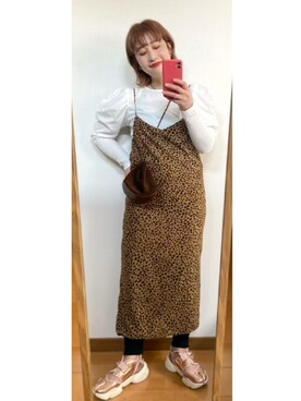 「アイテム（サンダル、ゴールド系）」を使った、たかこさん（レディース・158cm）の春コーディネート