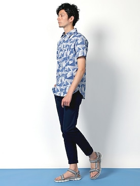 「LANVIN en Bleu(ランバンオンブルー)のアイテム(チノパンツ)」を使った、DANNYさん(メンズ・177cm)の夏コーディネート