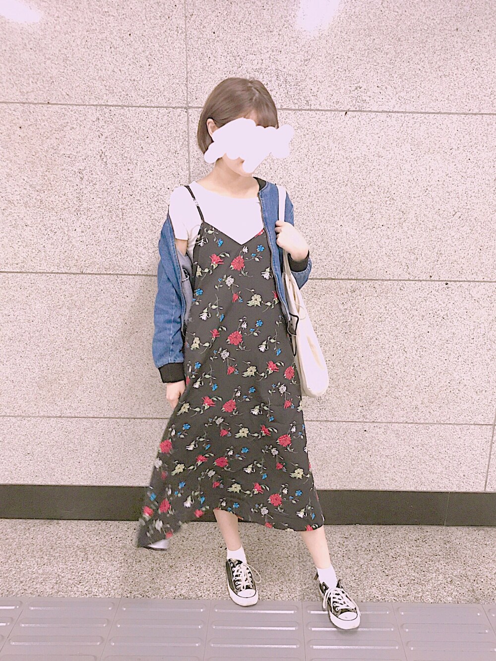 「WEAR、daily look、梅雨、大人カジュアル」｜「JEANASISのアイテム（ジャンパースカート、ブラック系）」を使った、Akaneonoさん（レディース・164cm）の夏コーディネートの1枚目の写真