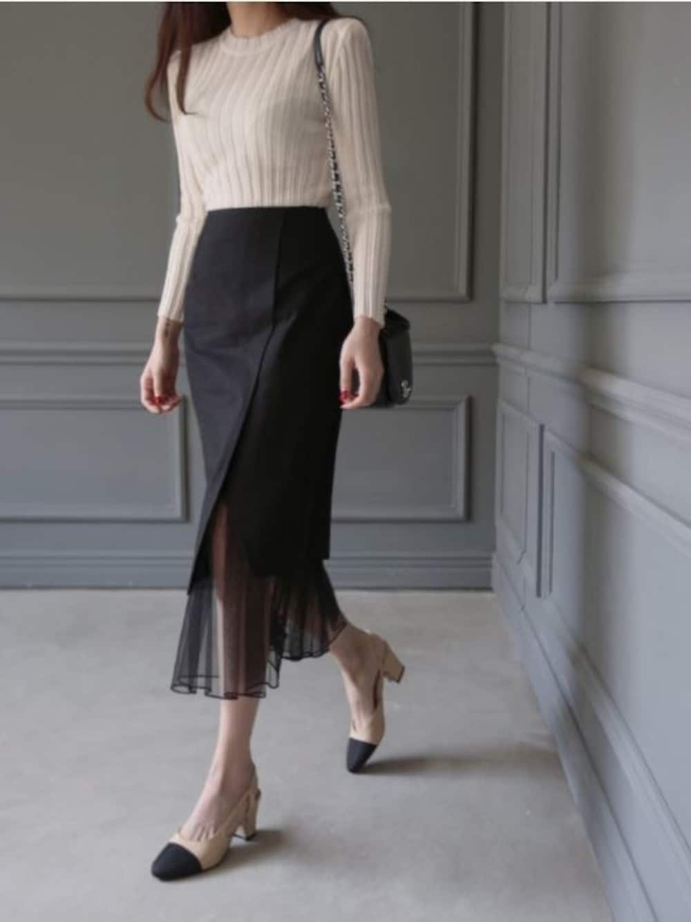 その他のスカート、その他のニット/セーターを着用したレディースの春コーディネートの1枚目の写真