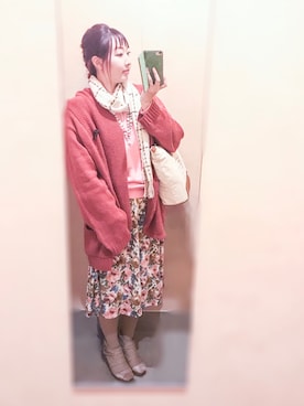 「アイテム（マフラー）」を使った、ryocoさん（レディース・163cm）の夏コーディネート