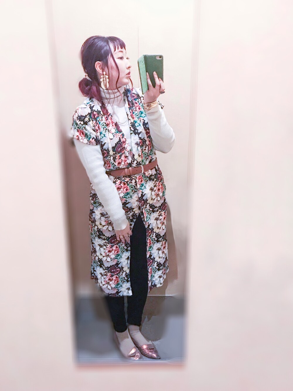 「仕事着A」｜「セレクトショップのアイテム（ワンピース、レッド系）」を使った、kotiさん（レディース・163cm）の夏コーディネートの1枚目の写真