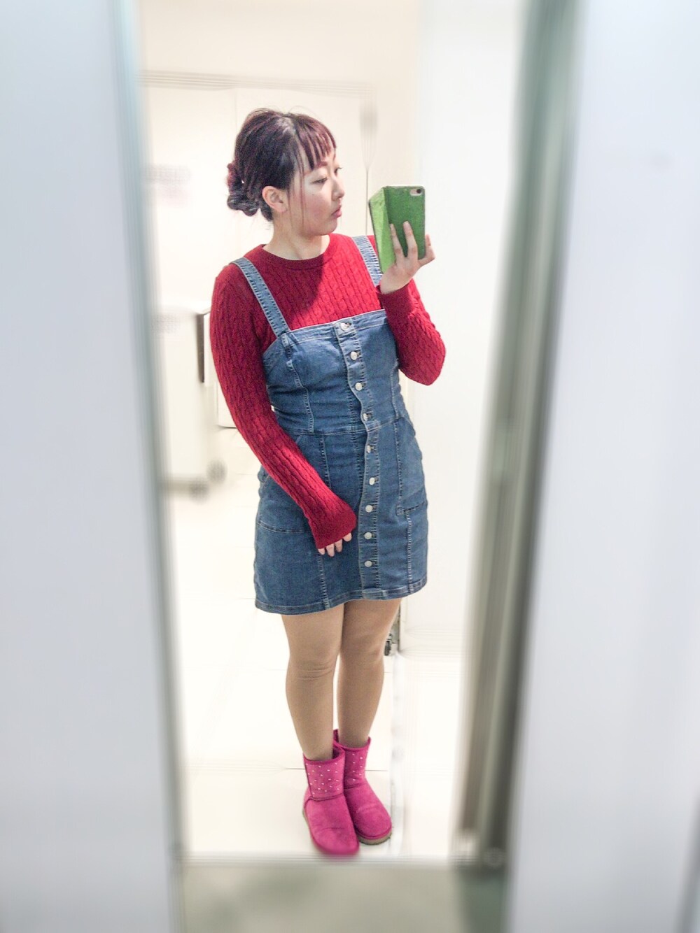 「UNIQLOのアイテム（ニット/セーター、レッド系）」を使った、kotiさん（レディース・163cm）の夏コーディネートの1枚目の写真