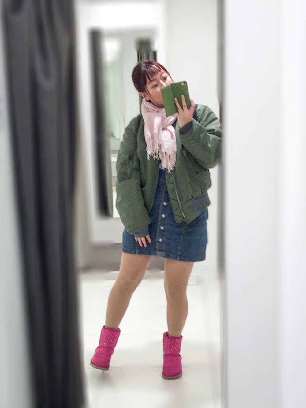 「H&Mのアイテム（ジャンパースカート、ブルー系）」を使った、kotiさん（レディース・163cm）の夏コーディネートの1枚目の写真
