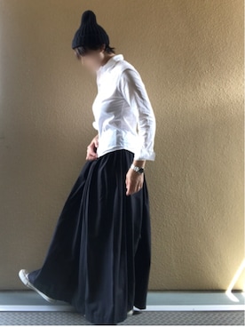 「白トップス」｜「アイテム（その他）」を使った、すがちゃんさん（レディース・165cm）の夏コーディネート