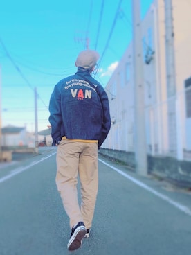 「チャックテイラー」｜「アイテム（ブルゾン）」を使った、RYOさん（メンズ・169cm）の冬コーディネート