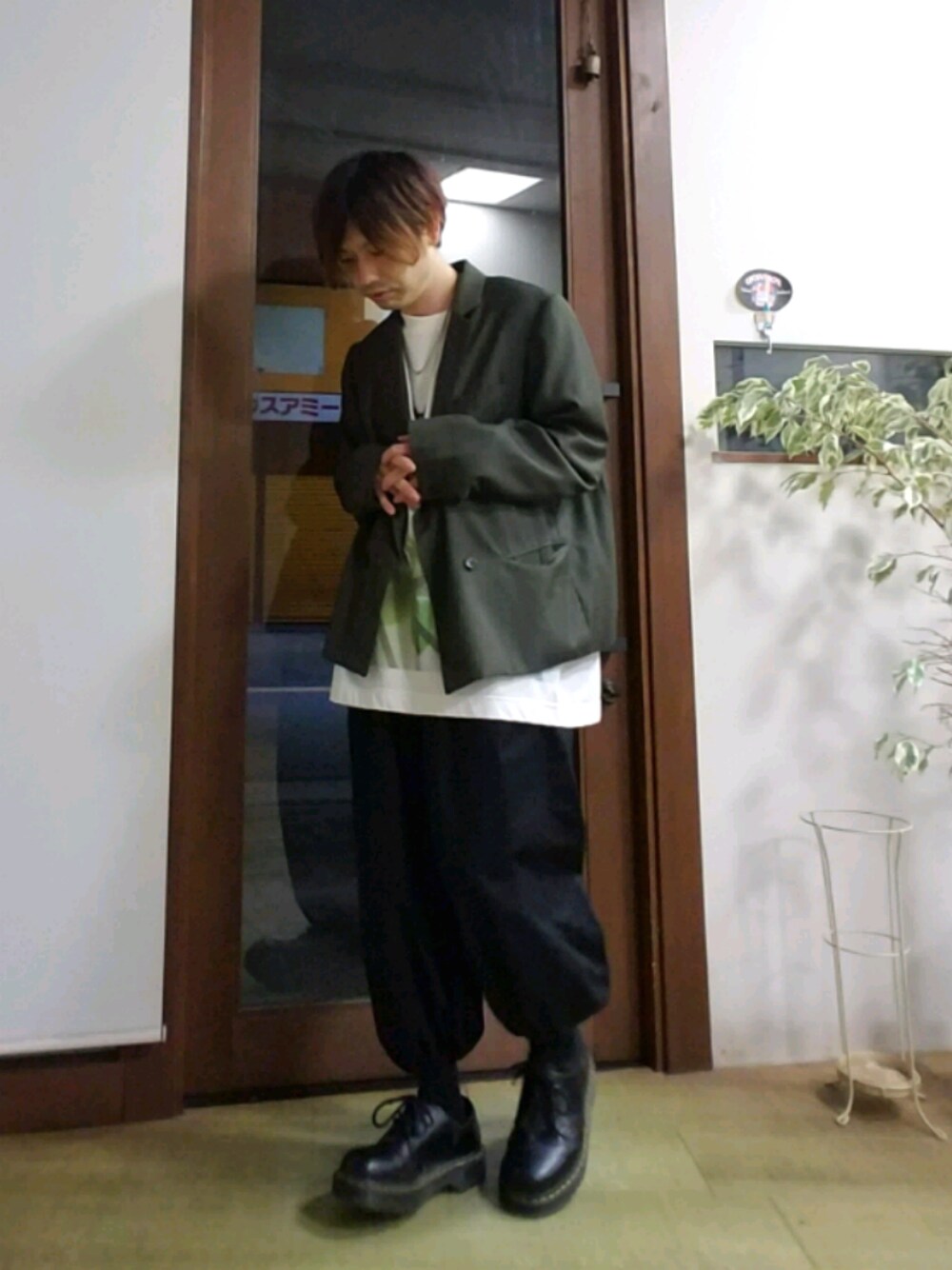 Lui's（ルイス）の「ショートダブルジャケット セットアップ