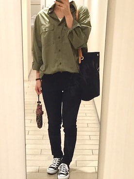 「ワイドシルエット」｜「アイテム（アナログ腕時計）」を使った、Appleさん（レディース・158cm）の夏コーディネート