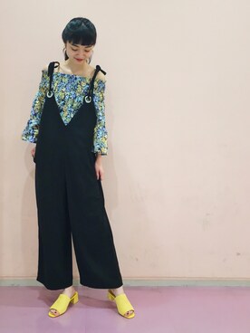 「VIS（ビス）のアイテム（サロペット/オーバーオール）」を使った、MAYAさん（レディース・164cm）の春コーディネート