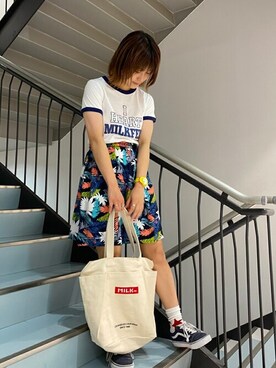 「MILKFED.（ミルクフェド）のアイテム（トートバッグ）」を使った、MILKFED.STAFFさん（レディース・159cm）の夏コーディネート