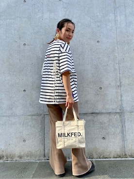 「MILKFED.（ミルクフェド）のアイテム（ショルダーバッグ）」を使った、MILKFED.STAFFさん（レディース・148cm）の夏コーディネート