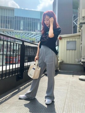 「MILKFED.（ミルクフェド）のアイテム（ショルダーバッグ）」を使った、MILKFED.STAFFさん（レディース・154cm）の夏コーディネート