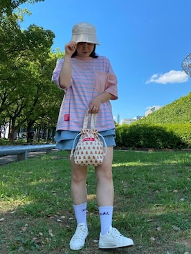 「MILKFED.（ミルクフェド）のアイテム（ショルダーバッグ）」を使った、MILKFED.STAFFさん（レディース・156cm）の夏コーディネート