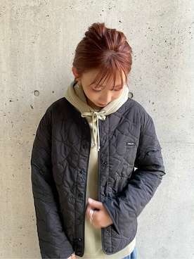 「MILKFED.（ミルクフェド）のアイテム（その他アウター）」を使った、MILKFED.STAFFさん（レディース・164cm）の冬コーディネート