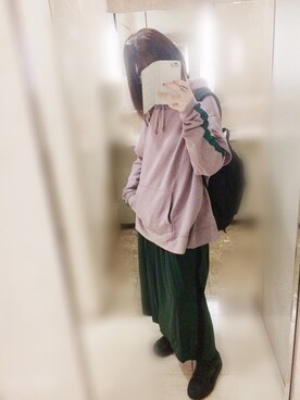 「YAKPAK（ヤックパック）のアイテム（バックパック/リュック）」を使った、トロぴーこさん（レディース・155cm）の秋コーディネート