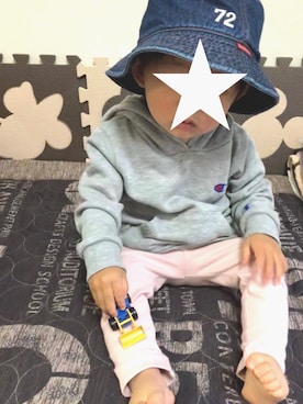 「Moujonjon（ムージョンジョン）のアイテム（帽子）」を使った、be＊さん（キッズ・80cm）の春コーディネート