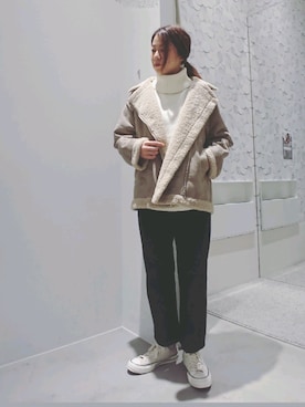 「LEPSIM（レプシィム）のアイテム（ムートンコート）」を使った、shieeeさん（レディース・160cm）の冬コーディネート