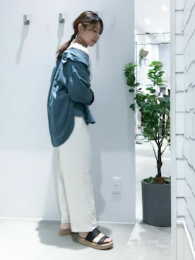 「LEPSIM（レプシィム）のアイテム（イヤリング）」を使った、shieeeさん（レディース・160cm）の夏コーディネート