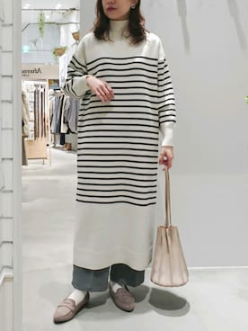 「センタープレスパンツ」｜「アイテム（ワンピース/ドレス）」を使った、shieeeさん（レディース・160cm）の冬コーディネート