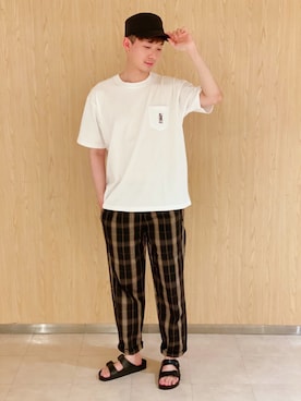 「PENNEYS（ぺニーズ）のアイテム」を使った、coenきむさん（メンズ・177cm）の春コーディネート